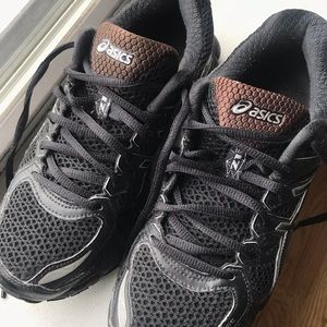 ASICS gel Kayano Women running shoes. Size 7